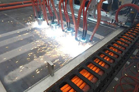 溶射ノンスキッド施工｜溶射(Thermal Spray)