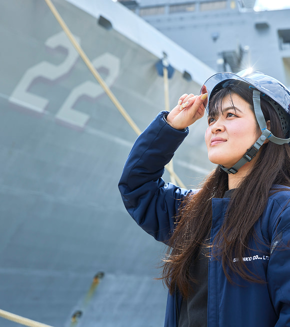 防衛を支える技術者を目指す女性シンコー社員