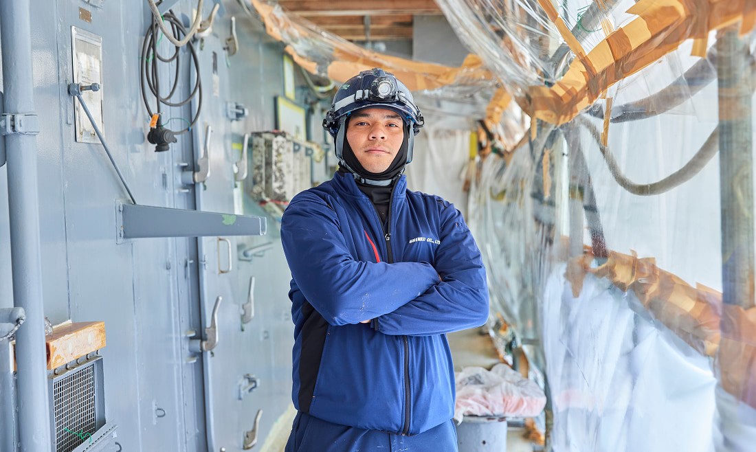 チームワークを大切にしながら技術を磨く現場作業員